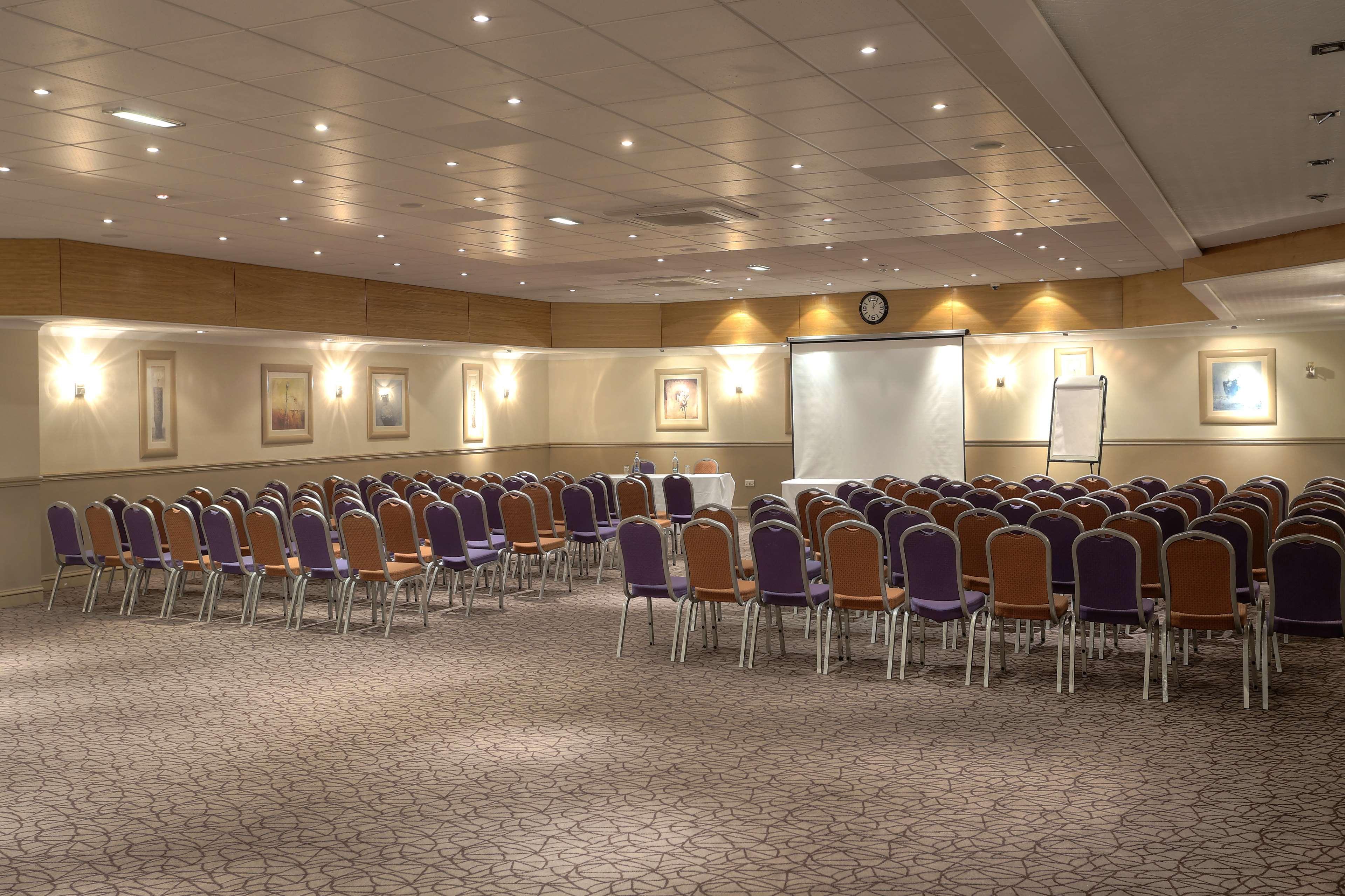 Cresta Court Altrincham